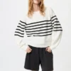 3D Knit-tröja med voluminösa ärmar för dam | Randig 3D Knit-tröja med voluminösa ärmar för dam | Randig