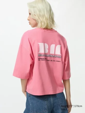 Babymonster UT Cropped Graphic T-shirt för dam