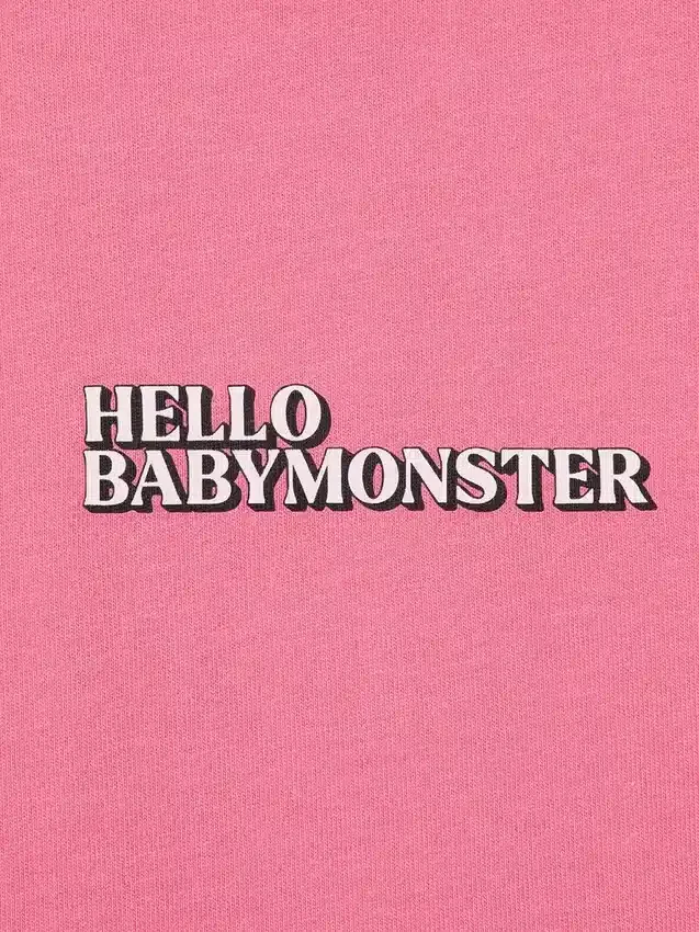 Babymonster UT Cropped Graphic T-shirt för dam Babymonster UT Cropped Graphic T-shirt för dam