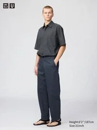 Chinobyxor i bred modell för herr