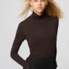 HEATTECH-t-shirtar i kashmirblandning för dam | Extra varm | Polotröjor HEATTECH-t-shirtar i kashmirblandning för dam | Extra varm | Polotröjor