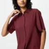 Kortärmad blusar i rayon för dam Kortärmad blusar i rayon för dam