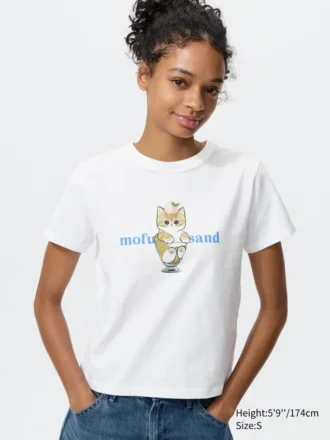 Mofusand Ut grafisk T-shirt för dam