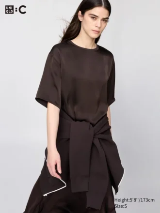 Oversized kort blusar i satin för dam | Halvärmade ärmar Oversized kort blusar i satin för dam | Halvärmade ärmar