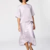 Oversized kort blusar i satin för dam | Halvärmade ärmar Oversized kort blusar i satin för dam | Halvärmade ärmar