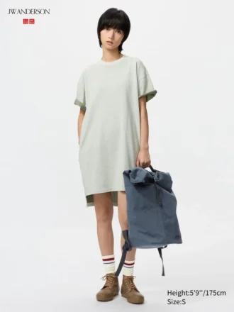 Oversized tvåfärgad T-shirtklänning för dam Oversized tvåfärgad T-shirtklänning för dam