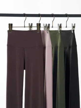 Ultra Stretch AIRism UV-skyddande flare-leggings för dam