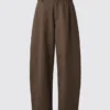 Unisex-byxor med vid ben Unisex-byxor med vid ben