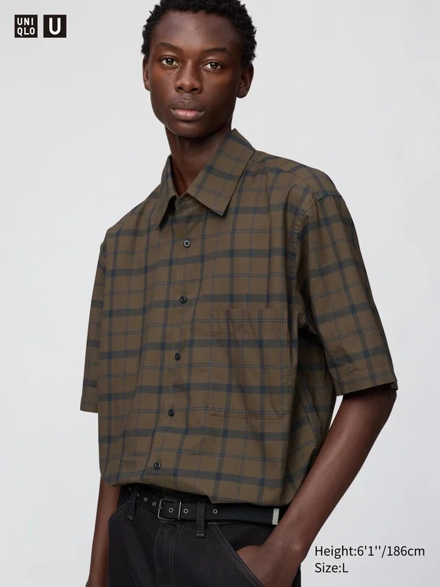 Unisex-skjorta i boxig modell | Kort ärmar | Rutig Unisex-skjorta i boxig modell | Kort ärmar | Rutig