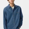 Unisex-skjorta i lätt denim Unisex-skjorta i lätt denim