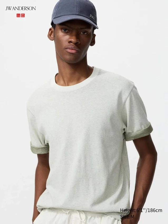 Unisex-t-shirtar i två färger Unisex-t-shirtar i två färger