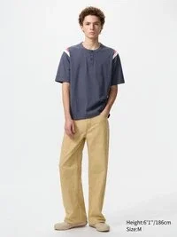 Unisex-t-shirtar med henleykrage