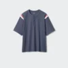 Unisex-t-shirtar med henleykrage