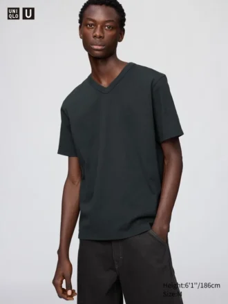 Unisex-t-shirtar med V-ringning