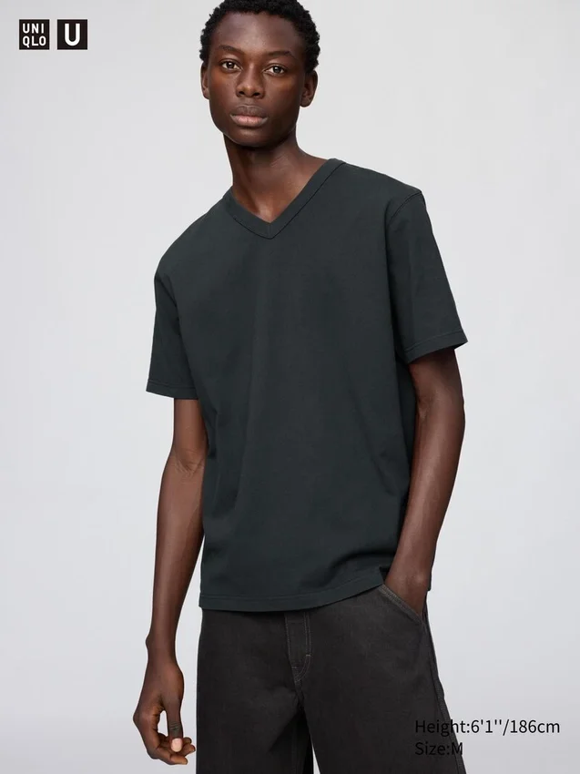 Unisex-t-shirtar med V-ringning Unisex-t-shirtar med V-ringning