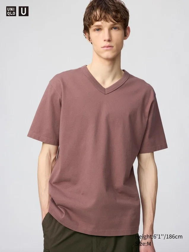 Unisex-t-shirtar med V-ringning Unisex-t-shirtar med V-ringning