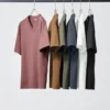 Unisex-t-shirtar med V-ringning Unisex-t-shirtar med V-ringning