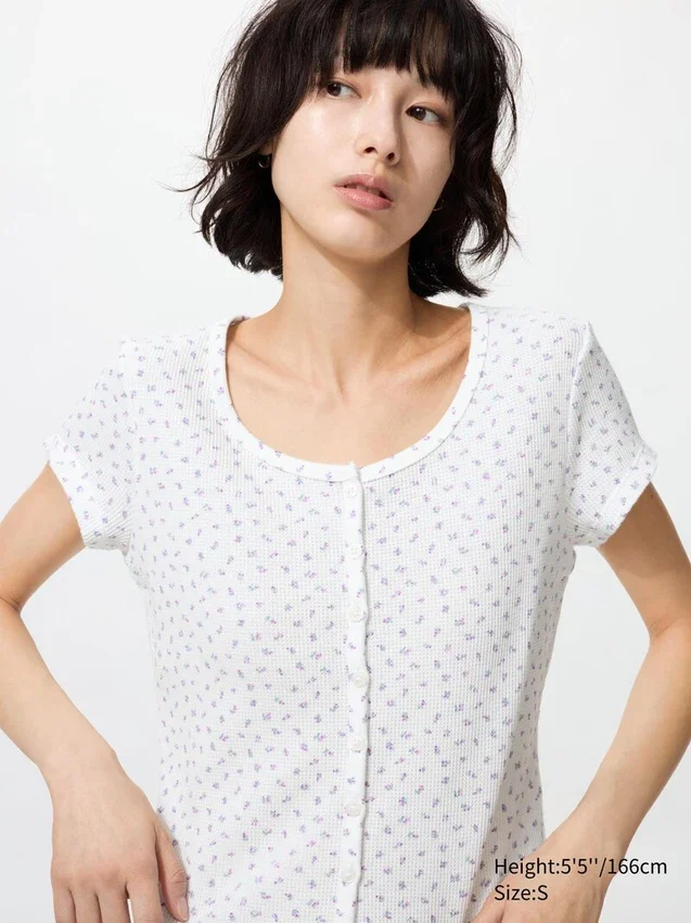 Waffle Full Open Mini T-shirt för dam | Mönster Waffle Full Open Mini T-shirt för dam | Mönster